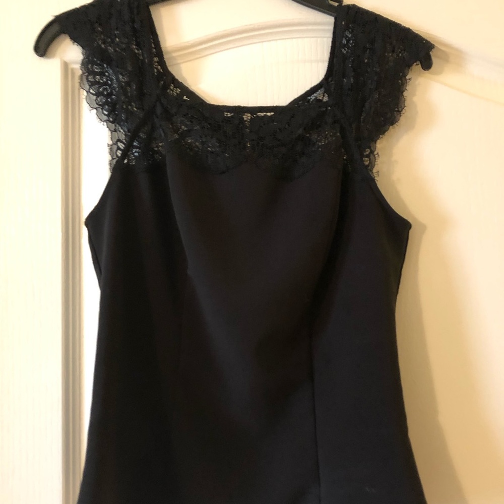 Bebe top size 6